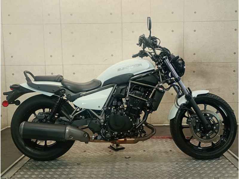 Kawasaki Eliminator 400 2023