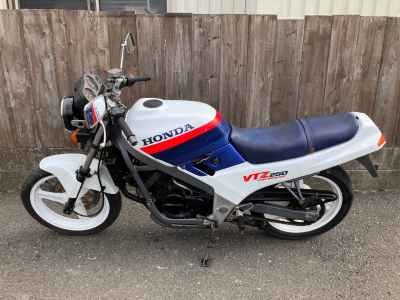 Honda VTZ250