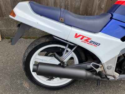 Honda VTZ250