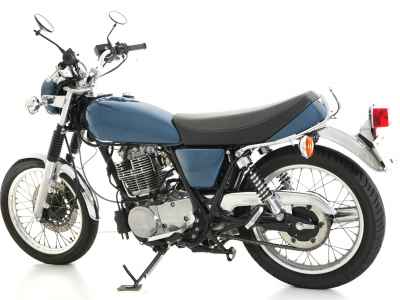 Yamaha SR400 2021