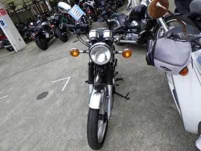 Yamaha SR400 2019