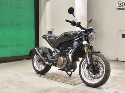 Husqvarna Svartpilen 401 2018