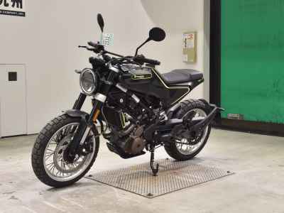 Husqvarna Svartpilen 401 2018