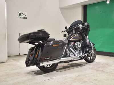 Harley-Davidson Street Glide FLHXSE1920 CVO 2019
