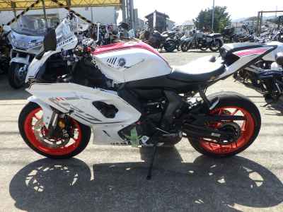 Yamaha YZF-R7 2023