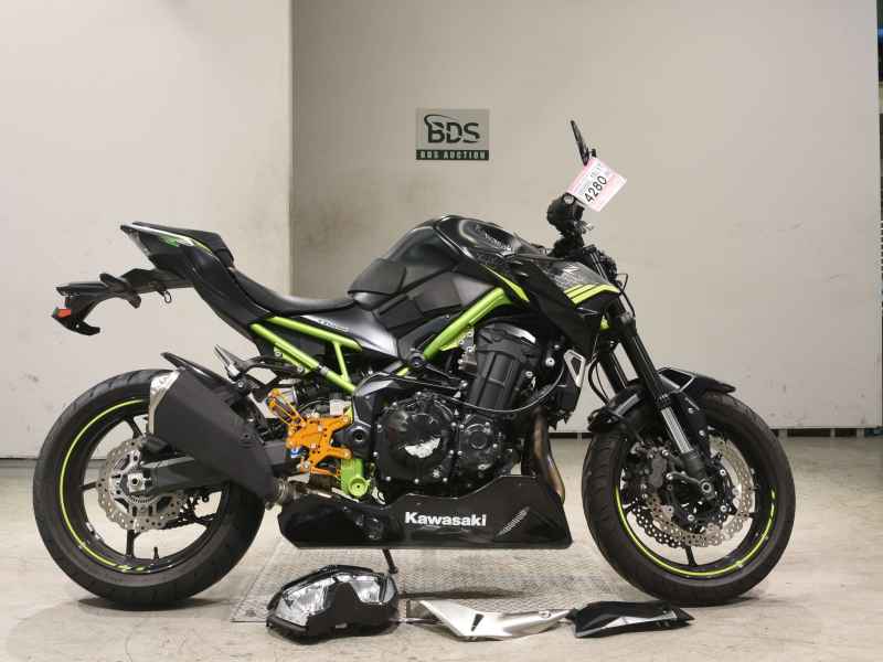Kawasaki Z900 2021