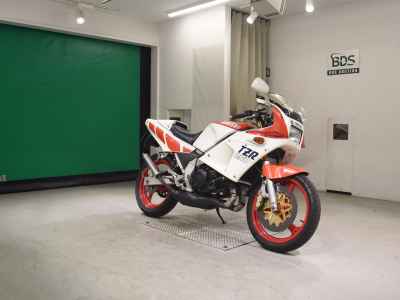Yamaha TZR250