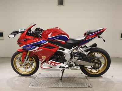 Honda CBR250RR 2021