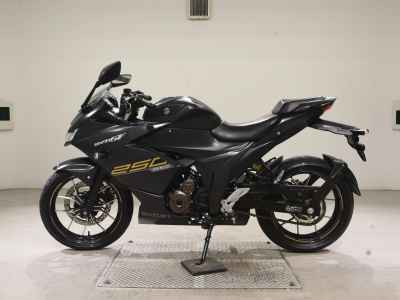 Suzuki Gixxer 250SF
