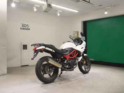 Honda VTR250 2013