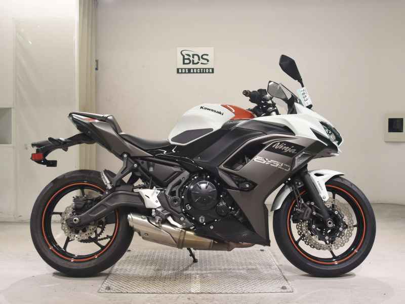 Kawasaki Ninja 650 2023