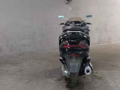 Suzuki Skywave 250S