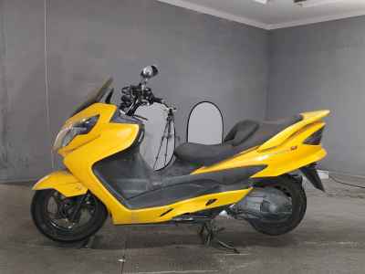 Suzuki Skywave 250M