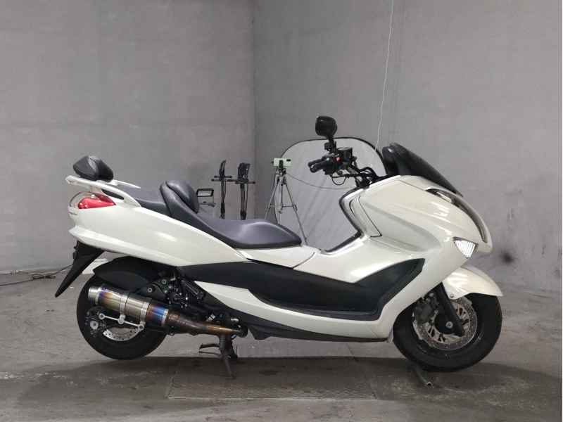 Yamaha Majesty 250