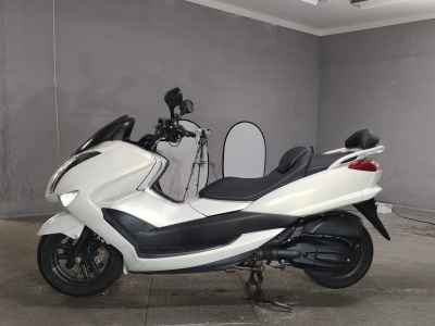 Yamaha Majesty 250