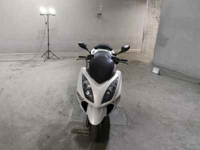 Yamaha Majesty 250