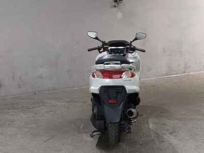 Yamaha Majesty 250