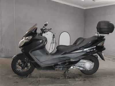 Suzuki Skywave 250S