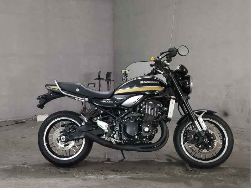 Kawasaki Z900RS 2022