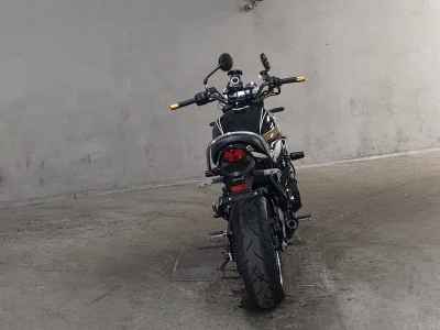 Kawasaki Z900RS 2022