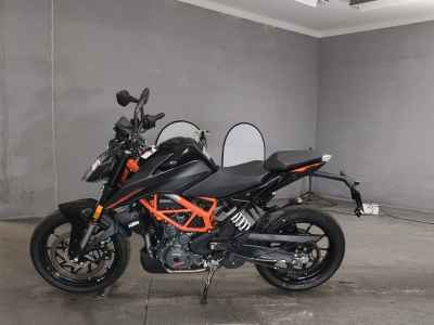 KTM 390 Duke 2024