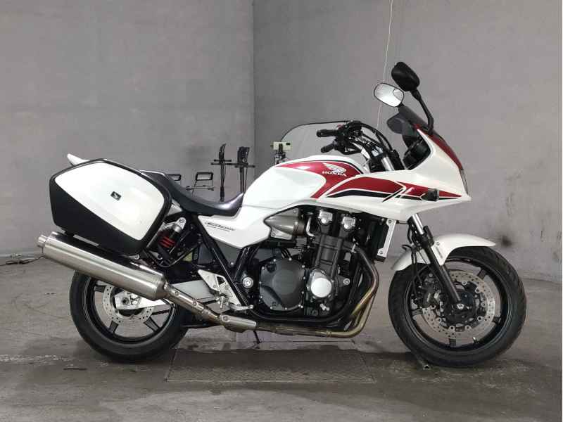 Honda CB1300 Super Boldor ST 2011