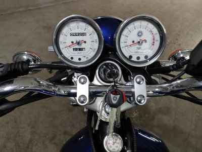 Yamaha SR400 2022