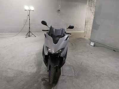 Yamaha TMAX 560 2021