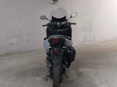 Yamaha TMAX 560 2021