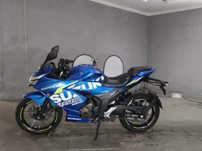 Suzuki Gixxer 250SF