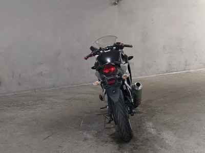Honda CBR250R 2011