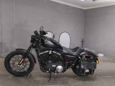 Harley-Davidson Sportster Iron XL883N 2013