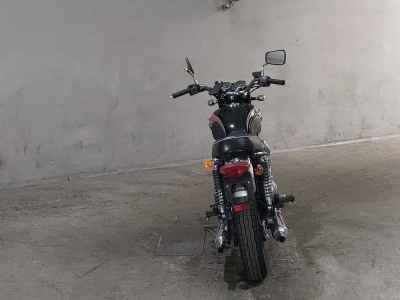 Kawasaki W400 2010