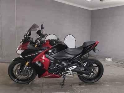 Suzuki GSX-S1000F 2016