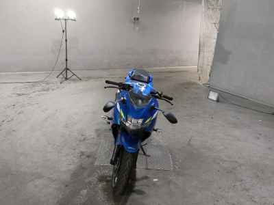 Suzuki Gixxer 250SF
