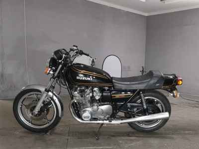 Suzuki GS750