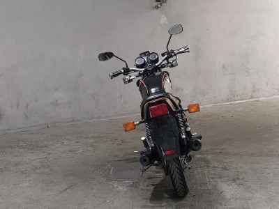 Yamaha XJ550