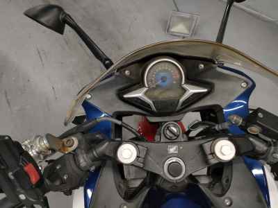 Honda CBR250R 2011