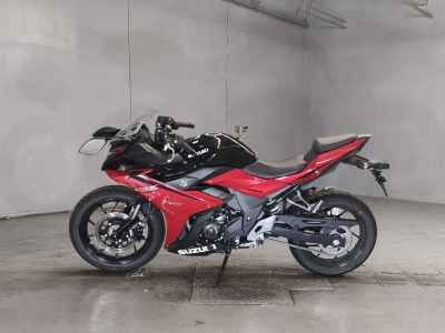 Suzuki GSX250R