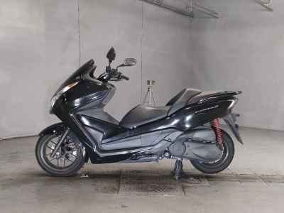 Honda Forza SI 2013
