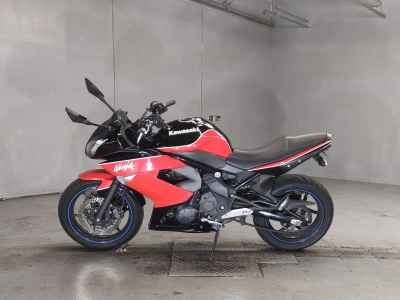 Kawasaki Ninja 400R 2012