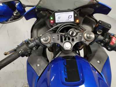 Yamaha YZF-R25 2019