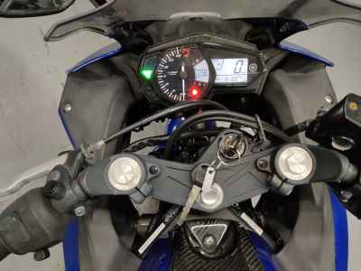 Yamaha YZF-R25 2017