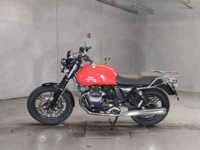 Moto Guzzi V7 Stone 2016