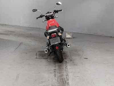 Moto Guzzi V7 Stone 2016
