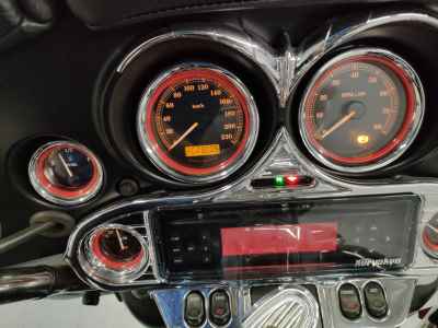 Harley-Davidson Electra Glide FLHTCU1690 2013