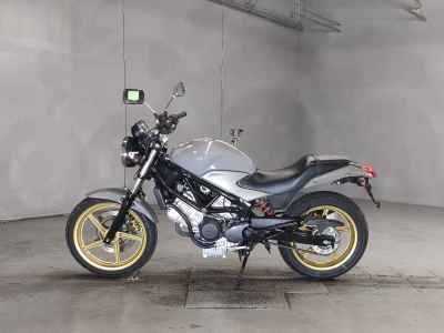 Honda VTR250 2009