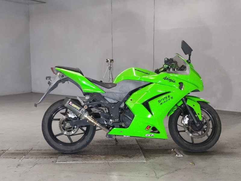 Kawasaki Ninja 250R 2012