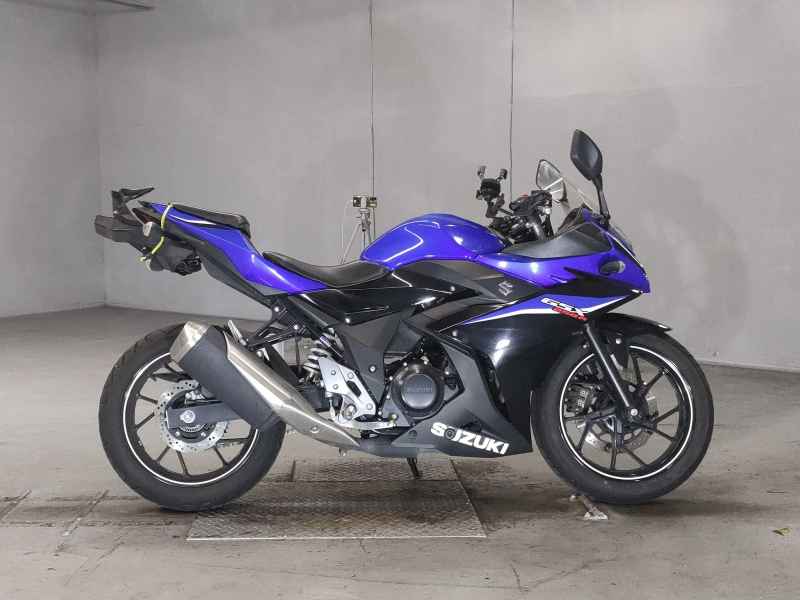 Suzuki GSX250R