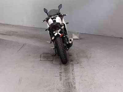 Yamaha YZF-R25 2017
